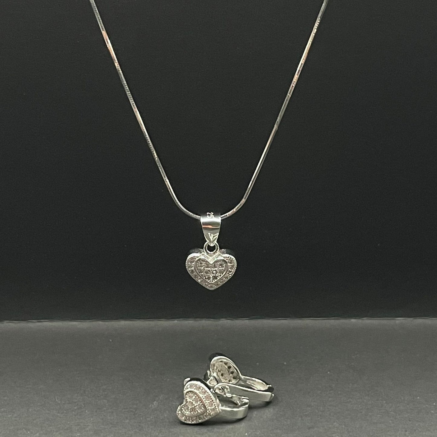 Women's Silver Necklace & Earrings